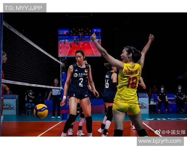 中国女排迎战俄罗斯队力争胜利展现团队精神与拼搏意志 中国女排迎战俄罗斯队力争胜利展现团队精神与拼搏意志