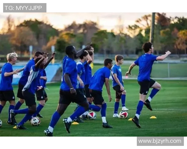 如何在12岁时通过努力与训练成为足球明星的成功之路